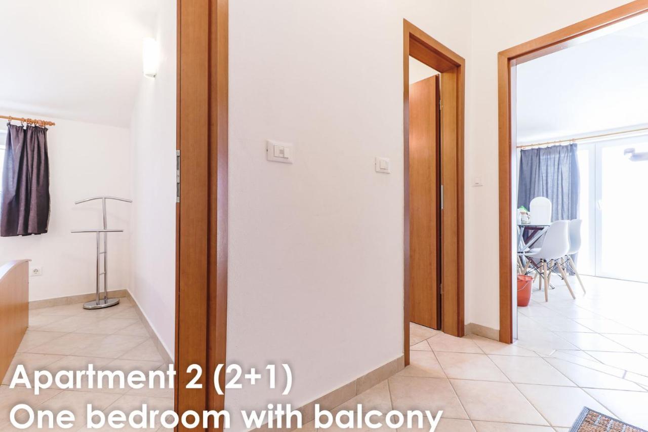 Sunshine Apartments Funtana With Balcony And Sea View المظهر الخارجي الصورة