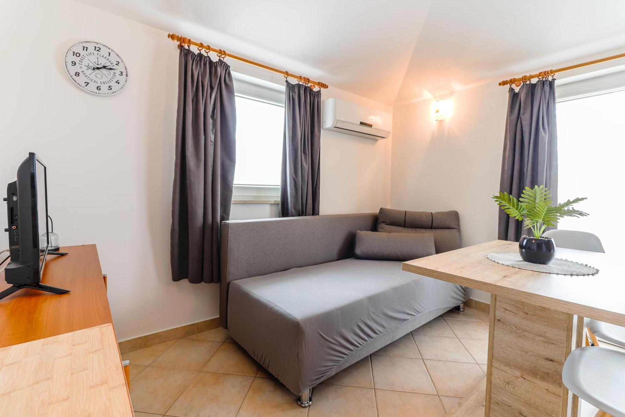 Sunshine Apartments Funtana With Balcony And Sea View المظهر الخارجي الصورة